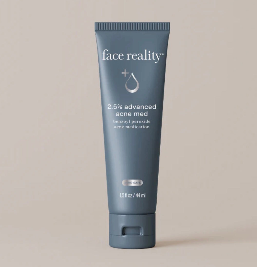 2.5% ADVANCED ACNE MED (only for a clients)